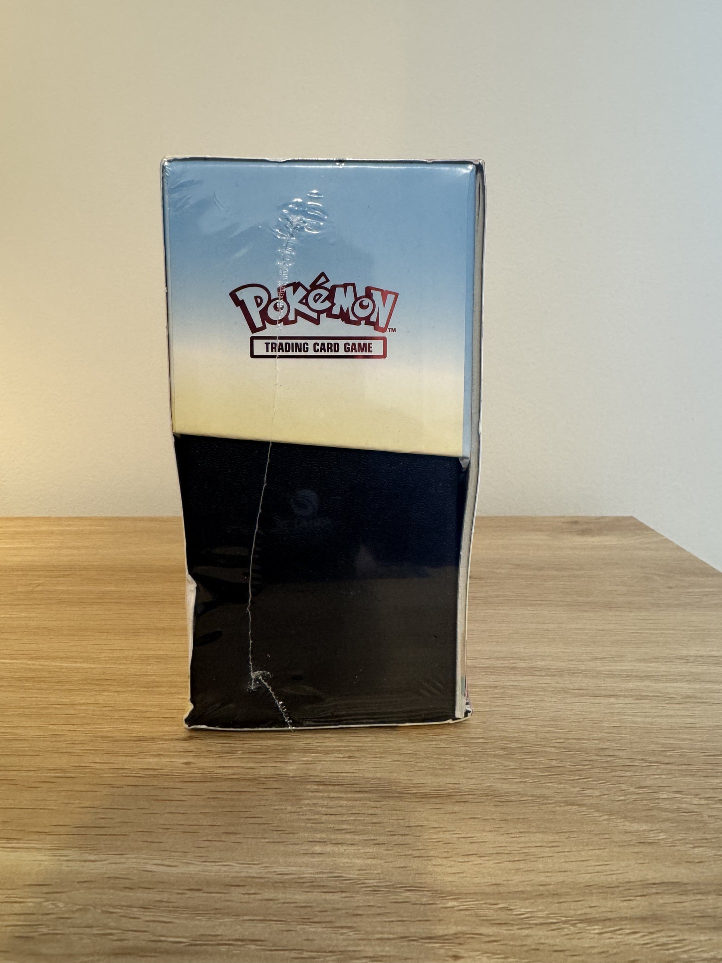 Paradox Rift Pokemon Center Elite Trainer Box (Roaring Moon)