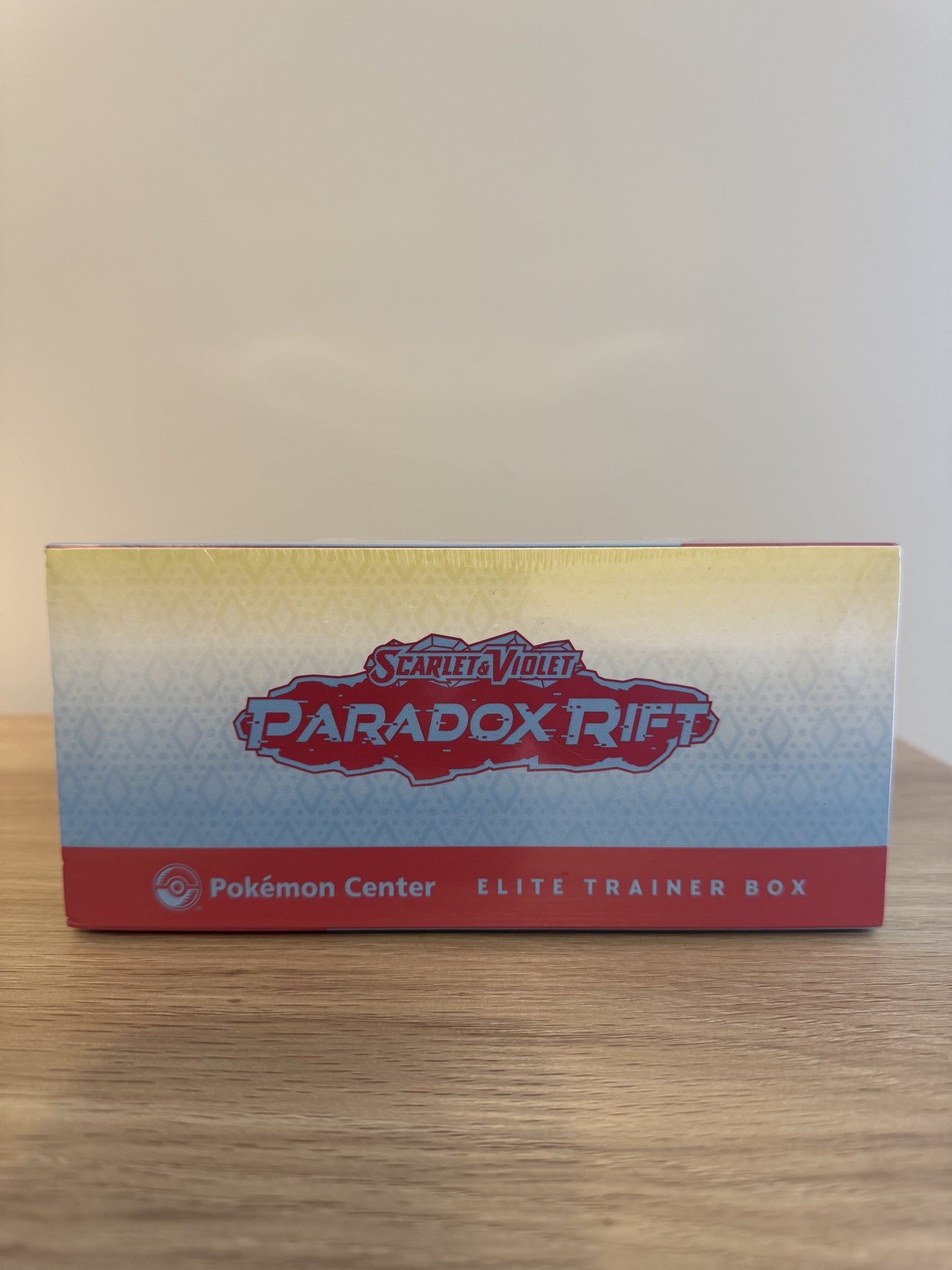 Paradox Rift Pokemon Center Elite Trainer Box (Roaring Moon)