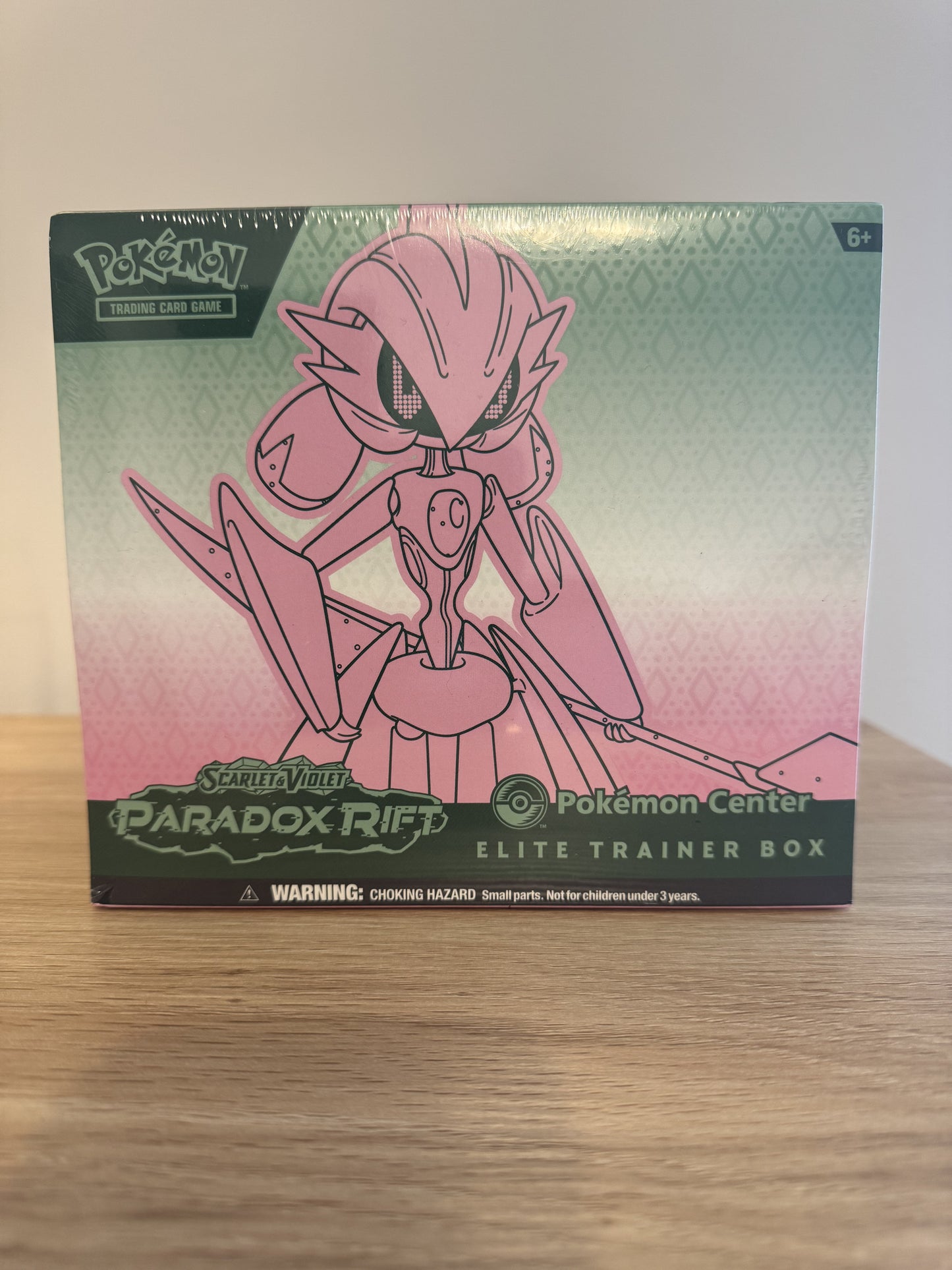 Paradox Rift Pokemon Center Elite Trainer Box (Iron Valiant)